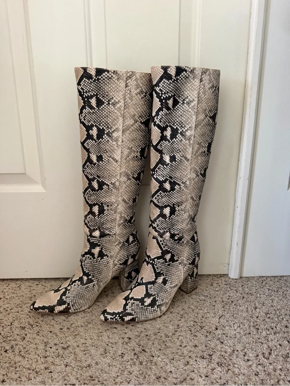 Snake-Print Knee-High Women's Boots in Beige and Black